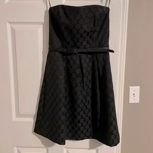 White House Black Market black strapless Dress with belt size 8, fit and flare